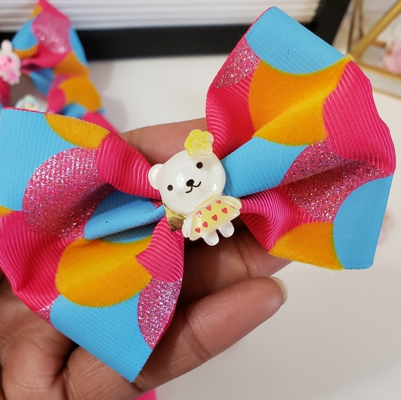 Ribbon Bows 🎀 - Picture 5 of 6